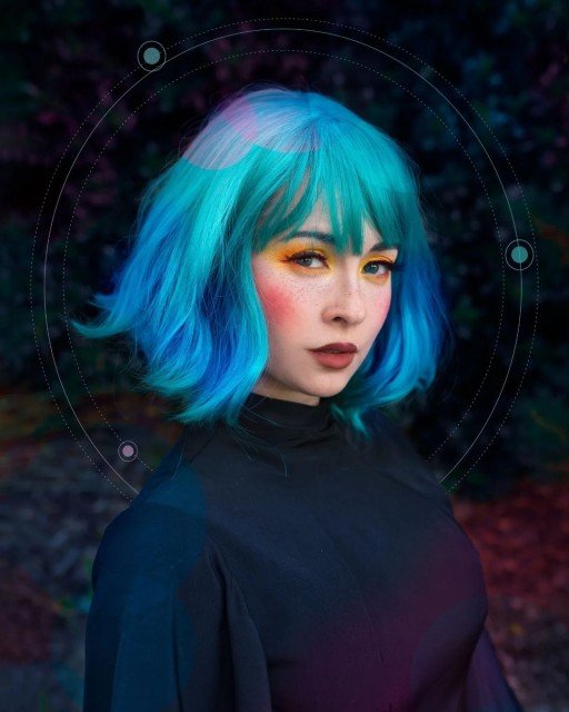 I finally cosplayed Gris, and if you haven't played that...