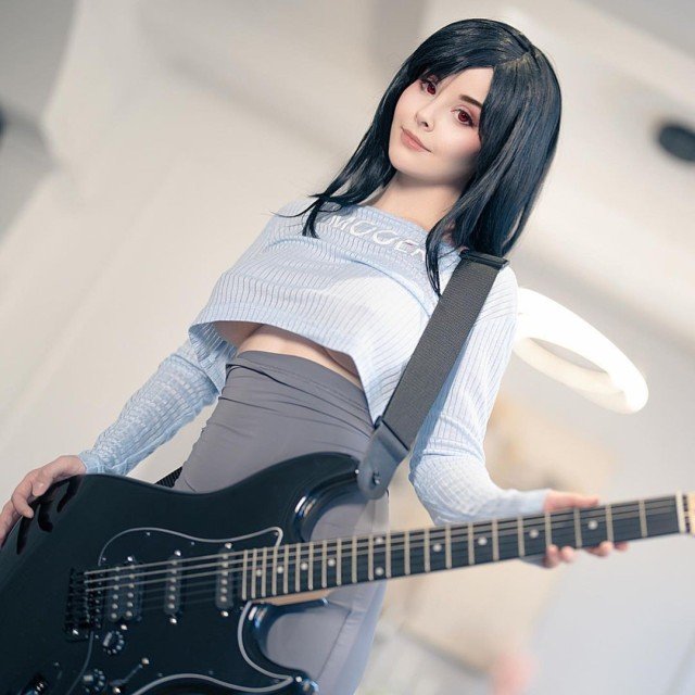 What song would you like to hear from Tifa Lockhart?🎶Cosplay...