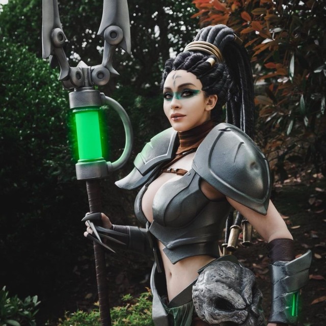 I never posted this shot of my Head Hunter Nidalee...